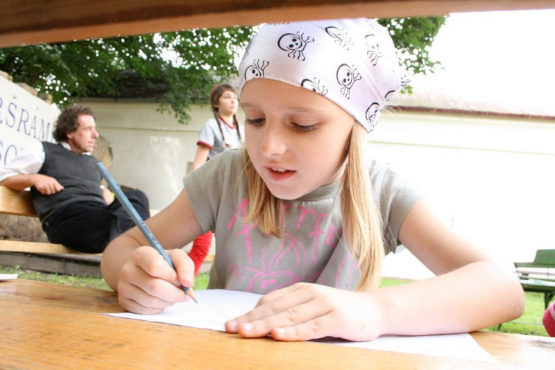 il-detske-psani ilustrační foto pro dílnu literární kritiky